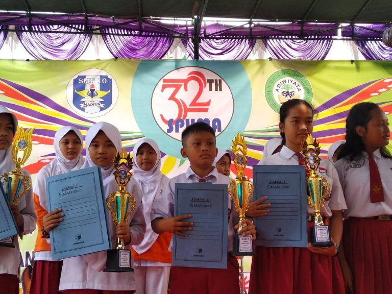 MIN 2 Kota Madiun  Juara 1 Lomba Semaphore Dance Dalam 